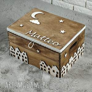 Personalizowany kufer na zabawki z imieniem dziecka