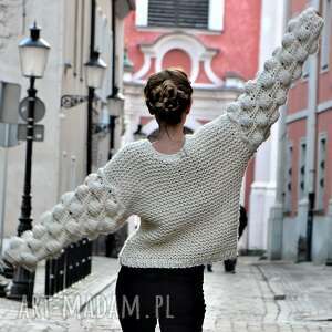 swetry sweter handmade z bąblowymi rękawami, oversize zrobiony na drutach