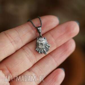 wisiorek mini kotek ze srebra celebrytka z kotem, biżuteria zwierzętami