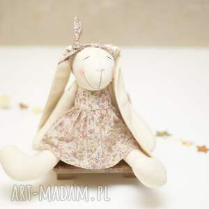 pomysł na prezenty świąteczne Przytulanka Króliczek Prezent