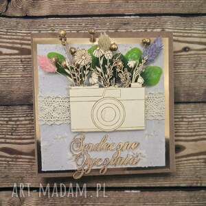 Karka urodzinowa aparat uniwersalna suszone kwiaty, urodziny