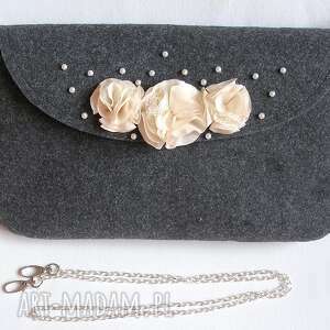 handmade kopertówka róże ecru i perły