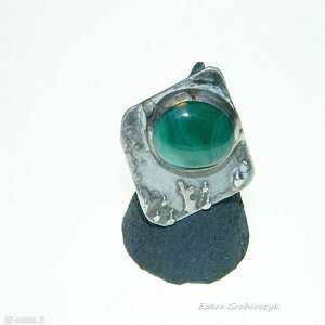 pierścionek z blachy tytan - ocynk zielonym agatem rozmiar 24, unikatowa
