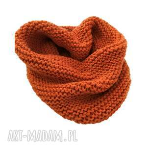 pomysł na świąteczny prezent Dziecięcy wełniany pomarńczowy komin