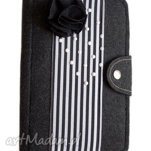 etui organizer black'n'white strip with rose