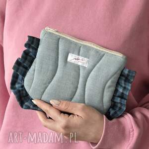 w kratkę z falbanką, pikowana kosmetyczka, saszetka