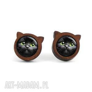 kolczyki drewniane - czarny kot sztyfty kocie uszka prezent