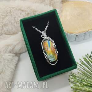 Naszyjnik labradoryt wielokolorowy stal chirurgiczna wisiorek handmade, biżuteria z labradorytem, prezent dla niej