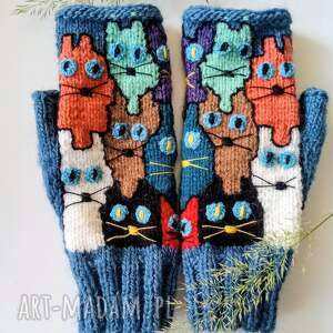 Prezent z serii Szalone koty/ Rękawiczki damskie/ Mitenki