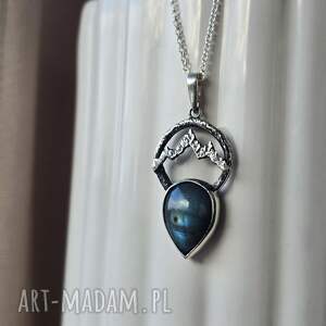 srebrna zawieszka z górami i labradorytem, biżuteria z górami, srebro