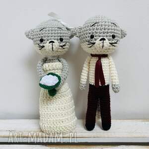 młoda para koty szydełkowe prezent ślubny handmade maskotki ślubne kotki