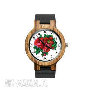 handmade zegarki drewniany zegarek na czarnym pasku z grafiką róża