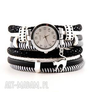 zegarek - bransoletka czarno - biały z zawieszką kot, zegarek