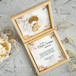 handmade scrapbooking kartki pudełko pamiątka chrztu świętego