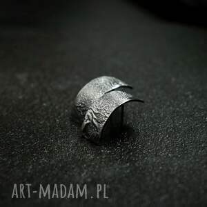 kolczyki prostokąty zaokrąglone z ciemnego srebra 925 kolekcji raw, oksydowane