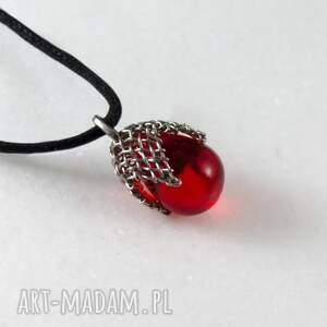 czerwony w siateczce - wisiorek xs, biżuteria boho, kropla na szyję szklana