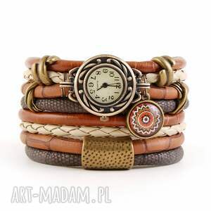 zegarek-bransoletka w stylu retro, rudo-brązowy z zawieszką, owijany zegarki