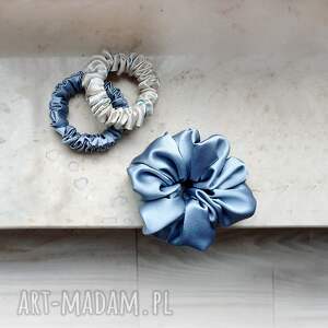 Prezent In blue - zestaw jedwabnych scrunchie, jedwabne