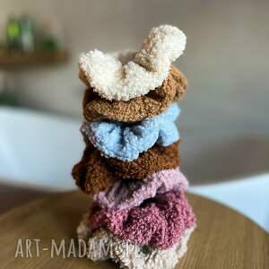 na święta prezenty Miękka, puszysta gumka do włosów scrunchie