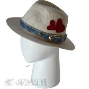 handmade kapelusze kapelusz miłosny