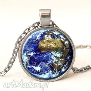 handmade naszyjniki ziemia - medalion z łańcuszkiem