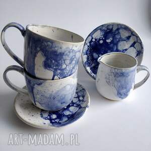 handmade ceramika zestaw składający się z dwóch dużych filiżanek ze spodkami i