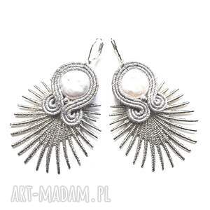 kolczyki sutaszowe ręcznie haftowane moonlight