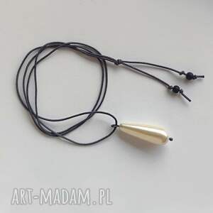 okrąg wisiorek, srebro, sznurek, koralik