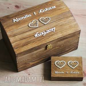 kufer i pudełko na obrączki z sercami koperty, drewno, koronka