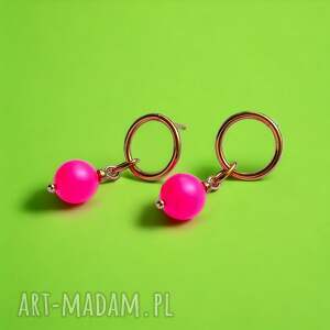swarovski neon pearls: neon pink