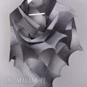 Prezent Wiosenna chusta w szarościach, dla kobiety