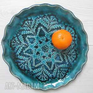 turkusowa patera z koronką, talerz, ceramiczny, dekoracyjny, koronkowy