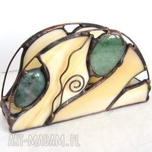 handmade pomysły na prezenty pod choinkę witrażowy serwetnik beżowy z zielonym