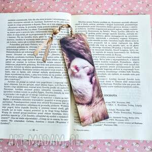 do książki - Słodka myszka, zakładka, drewniana, pączek