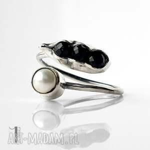 spinele i perła - srebrny pierścionek regulowany