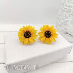 kolczyki sztyfty mini słoneczniki, biżuteria kwiatowa z gliny polimerowej
