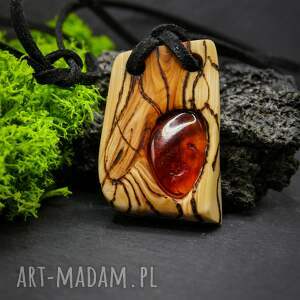 wisiorek bursztyn w octowcu - żywioł ognia i bursztynowego światła, octowiec