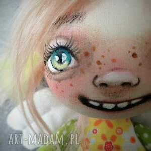 aniołek - artystyczna lalka kolekcjonerska z tkaniny, dekoracja tekstylna