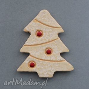 handmade pomysł na świąteczne prezenty choineczka - magnes ceramiczny