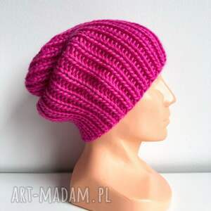 ręcznie robiona czapka damska janka 100 wełna owcza 105 magenta welniana