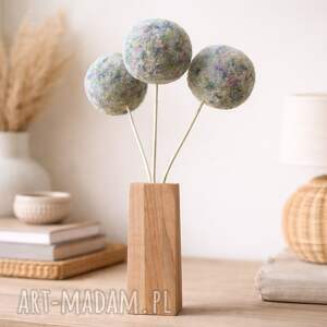 TRZY DUŻE KWIATY Z pompony, ozdoba - pomponów