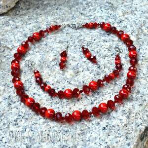 na święta upominek czerwony delikatny zestaw biżuterii z koralików drewnianych