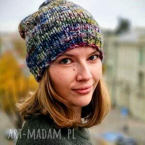 Kolorowa czapka z wełny merino handmade na zimę