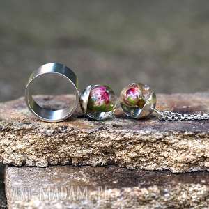 zestaw naszyjnik i pierścionek z naturalną różą, żywica srebro, kwiaty