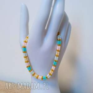 subtelna bransoletka z koralików dla dziewczyn, subtelny dodatek