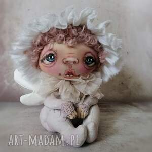 handmade dekoracje aniołek - artystyczna lalka kolekcjonerska z tkaniny