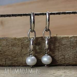 kolczyki z pereł łańcuszkami, srebro oksydowane, perła, 925