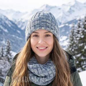 Czapka z wełny merino NELLI - ręcznie robiona beanie