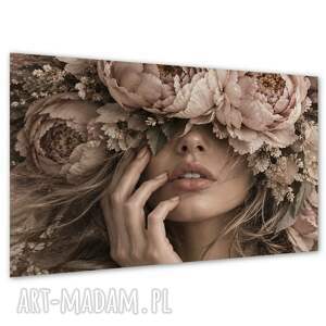 Obraz kobiety z piwoniami 120x80 cm - różowo-beżowy