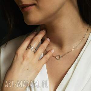 minimalistyczny komplet biżuterii srebrnej - pierścionek i naszyjnik kółka